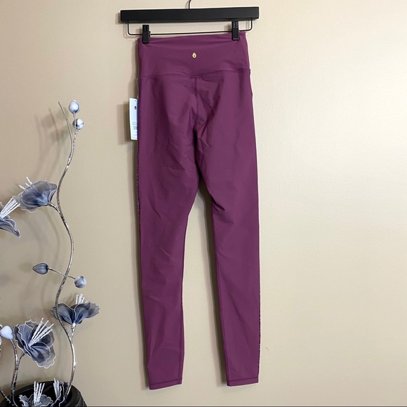 Spiritual Gangster Essential High Waist Leggings - Picture 5 of 7